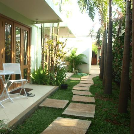 The Gecho Inn Town Jepara Rum bild