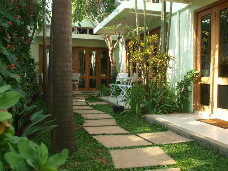 The Gecho Inn Town Jepara Exteriör bild